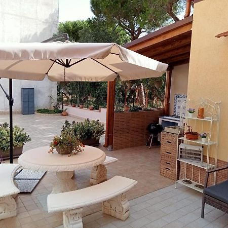 Villa Marchele Карини Екстериор снимка