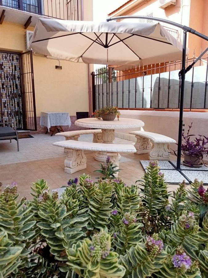 Villa Marchele Карини Екстериор снимка