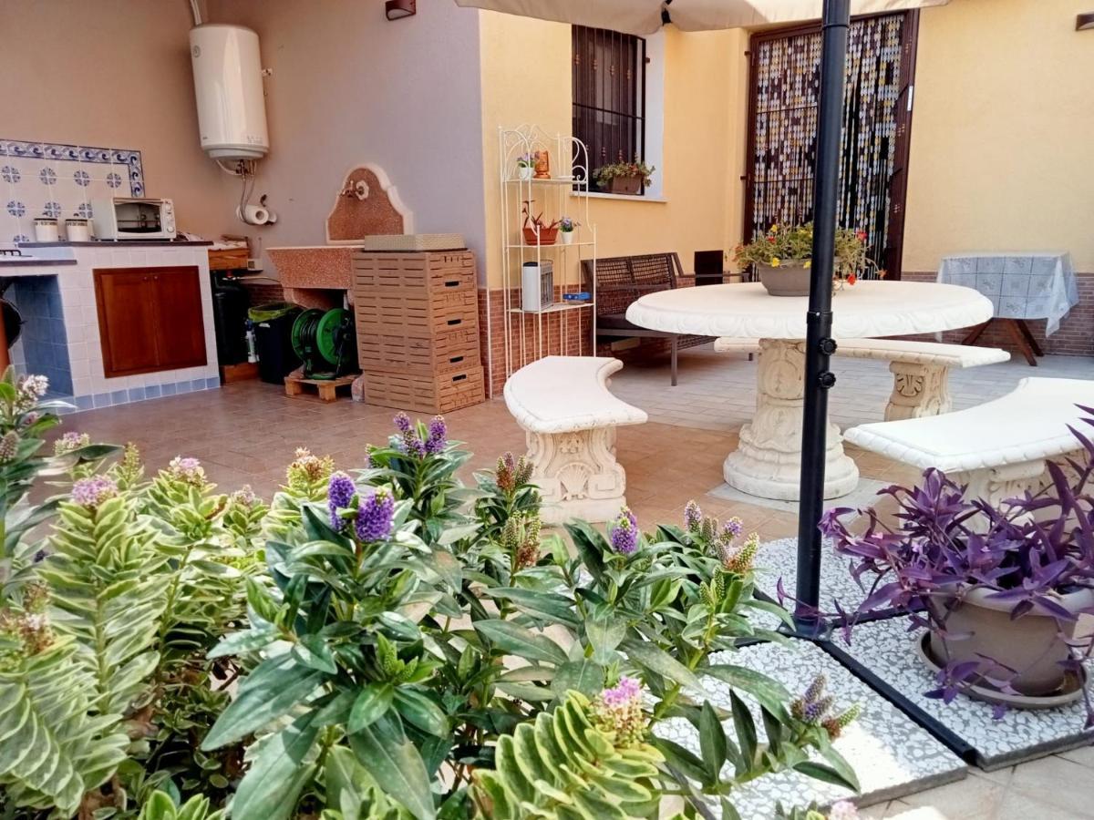 Villa Marchele Карини Екстериор снимка